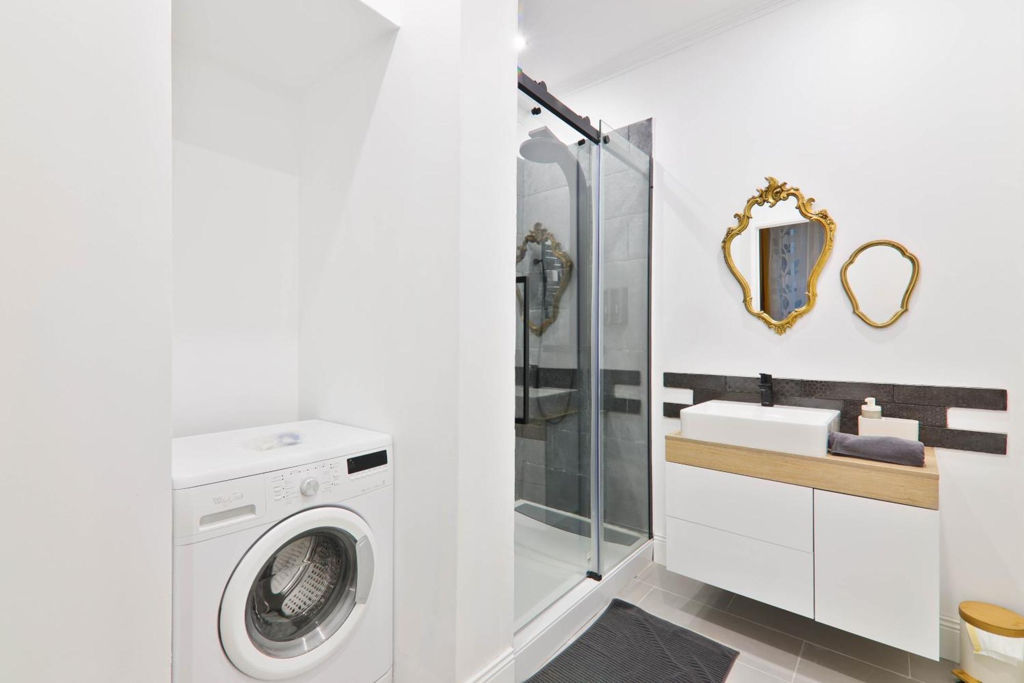 Charmant Appartement Arc De Triomphe Free Netflix パリ エクステリア 写真